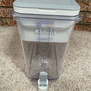 Brita Water Filtration Dispenser